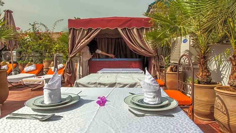 Riad Ra Ves D Orient image