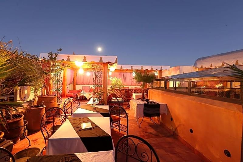 Riad Ra Ves D Orient image