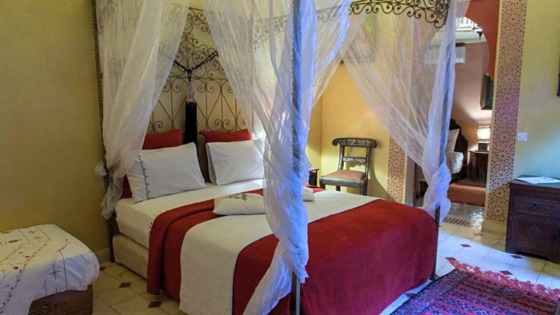 Riad Ra Ves D Orient image