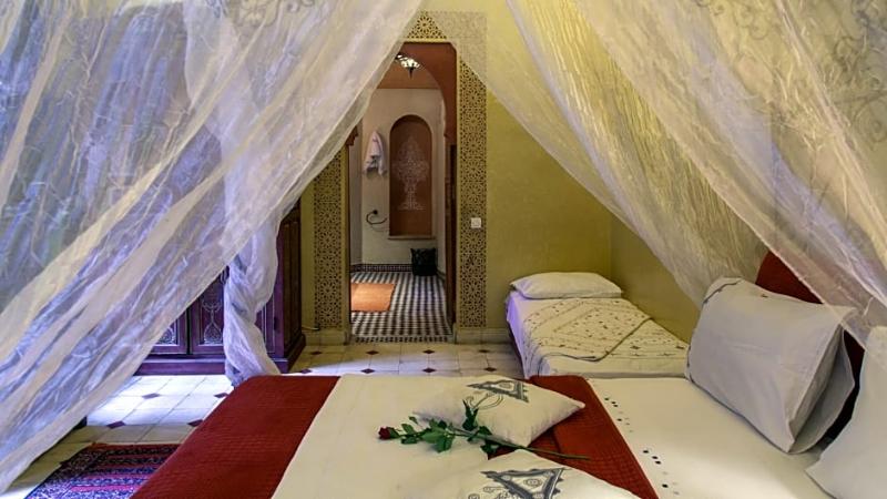 Riad Ra Ves D Orient image