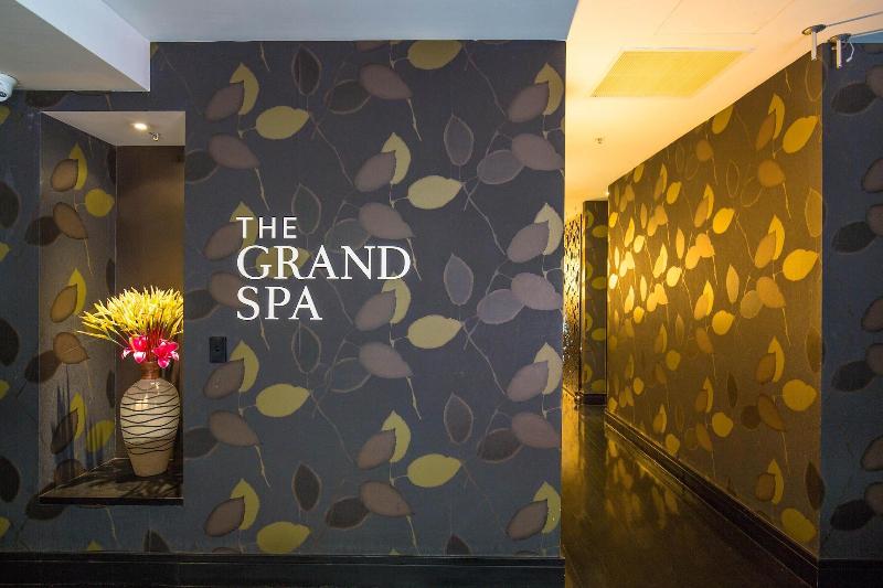Grand Papua Hotel A Member of Radisson Individuals image