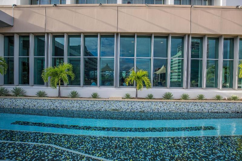 Grand Papua Hotel A Member of Radisson Individuals image