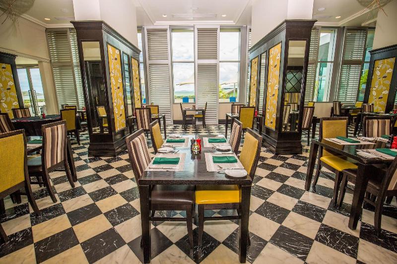 Grand Papua Hotel A Member of Radisson Individuals image