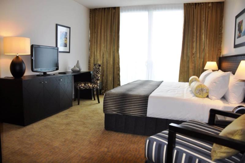 Grand Papua Hotel A Member of Radisson Individuals image