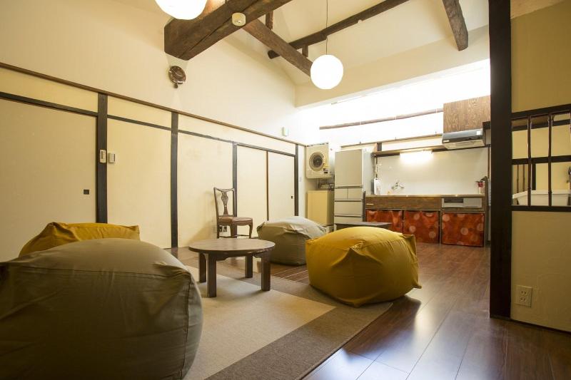 Guesthouse U-En Osaka image
