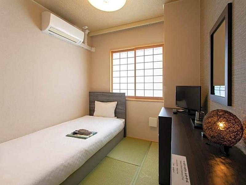 Oak Hostel Nara image