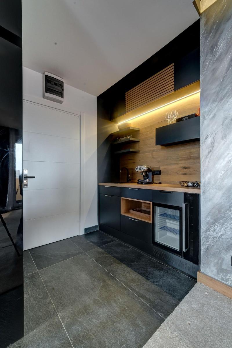 Black Pearl Luxury Suites image