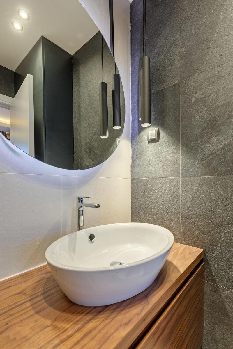 Black Pearl Luxury Suites image