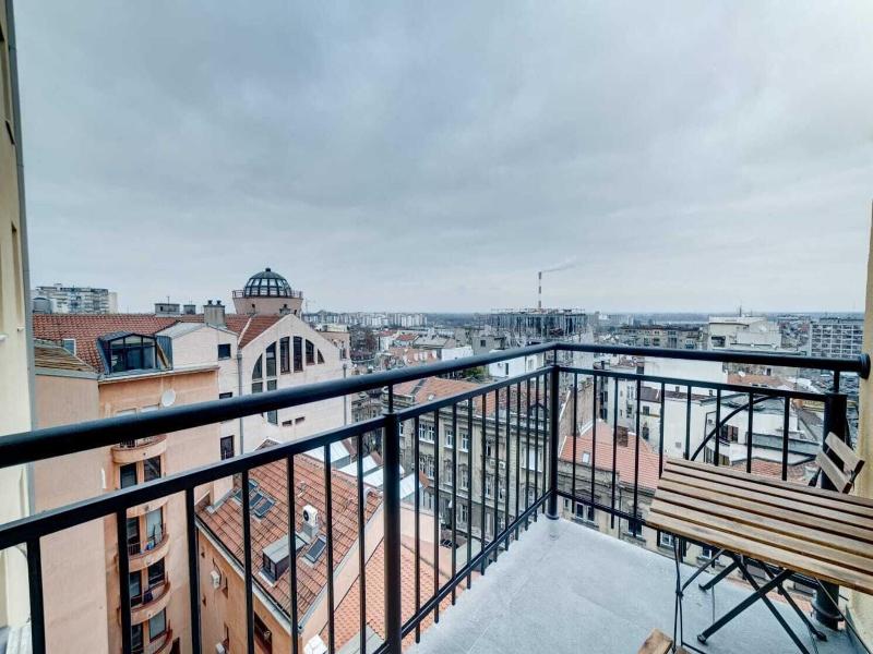 Black Pearl Luxury Suites image