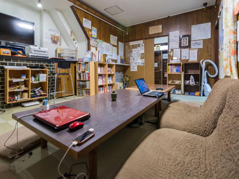 Peace House Showa image