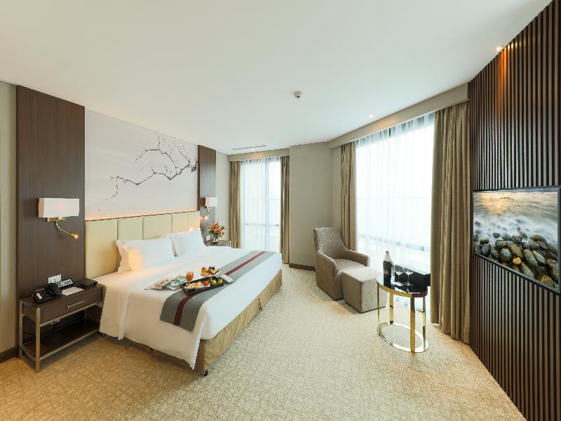 Grand Vista Hanoi Hotel image