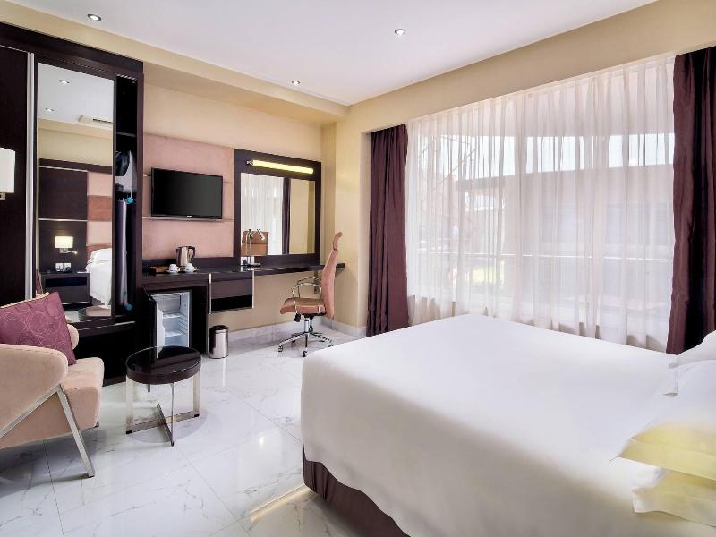 Protea Hotel Kampala Skyz image