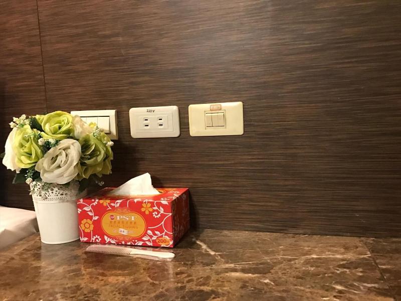 Fu Chang Hotel image