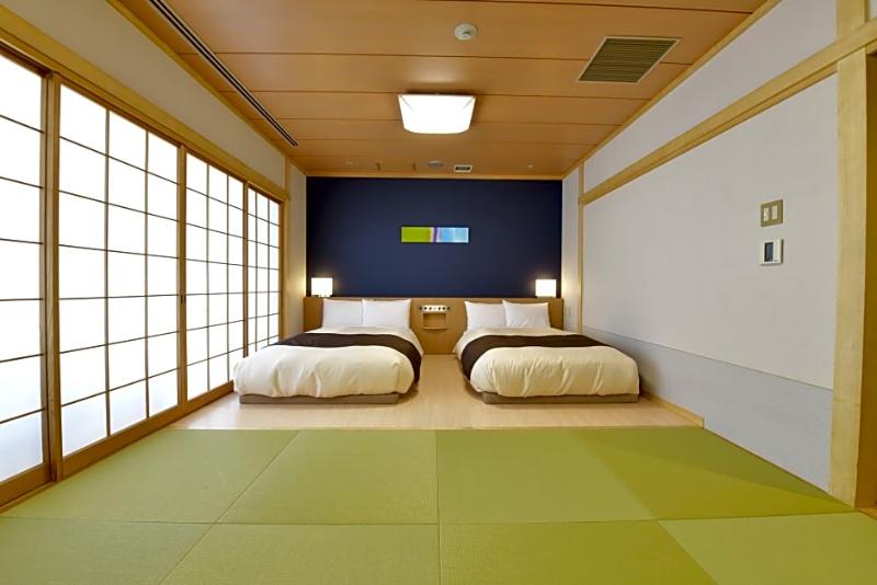 Port Plaza Chiba image