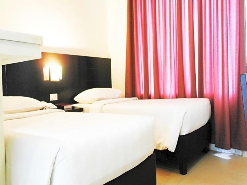 Manhattan Suites Inn image