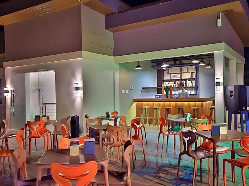 Coron Soleil Express Hotel