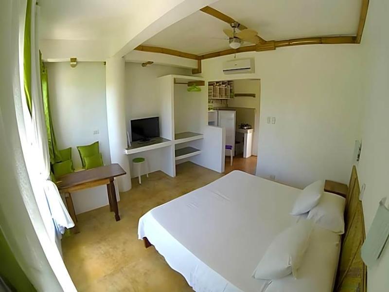 Lanterna Hotel image