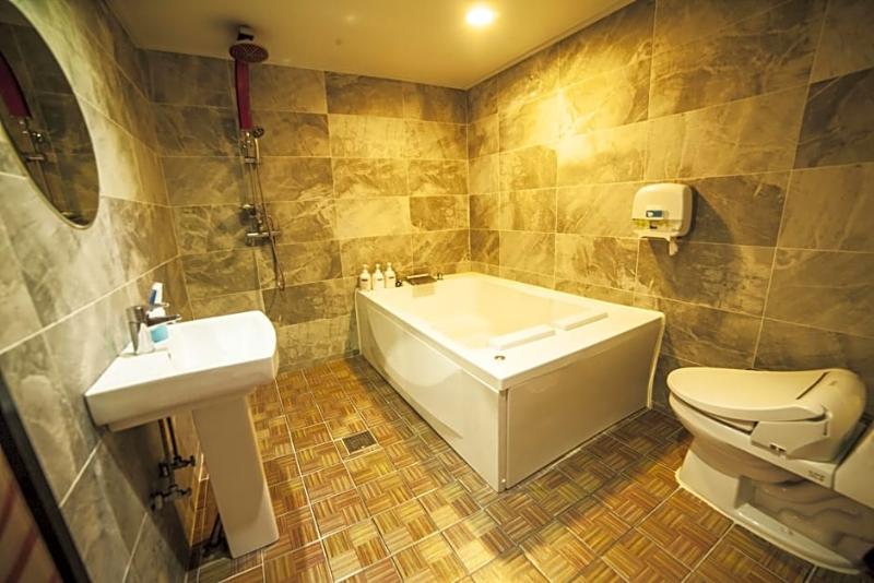 Hotel OZ Oncheonjang