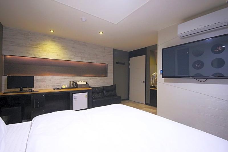 Hotel OZ Oncheonjang