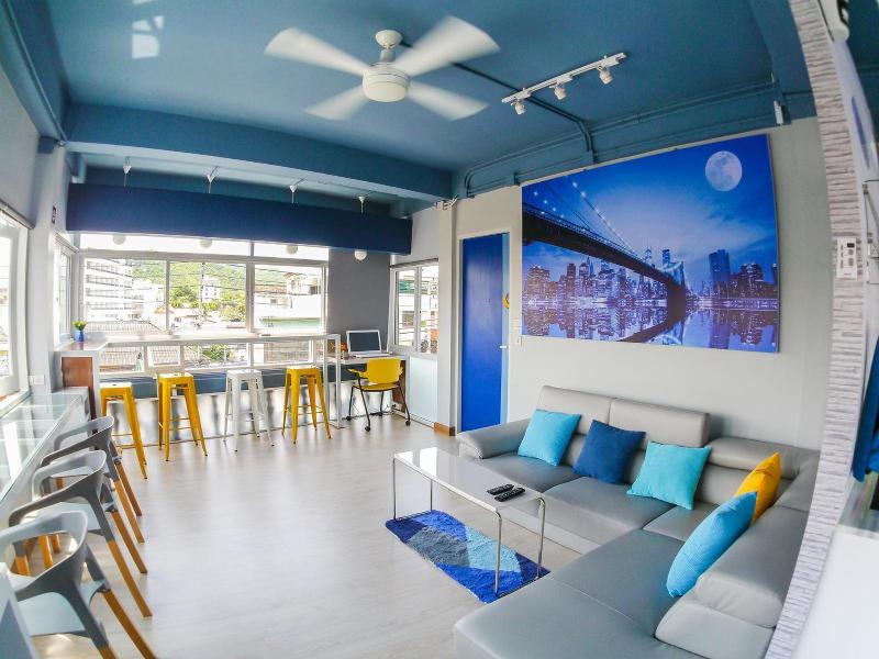 The Moon Hostel Huahin image