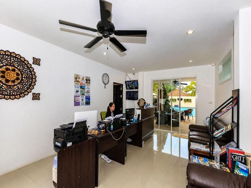 Lux Family Villas image