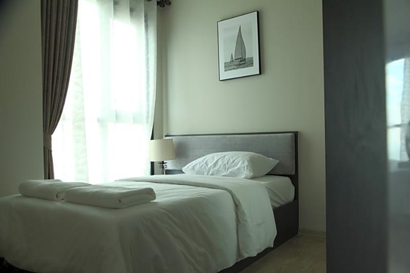 Pattaya Central Sea View Pool Suite image