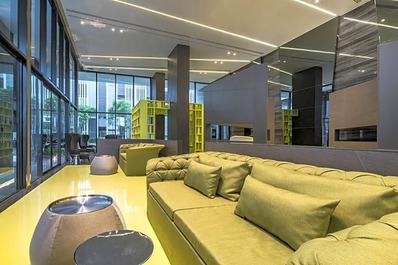 Pattaya Central Sea View Pool Suite image