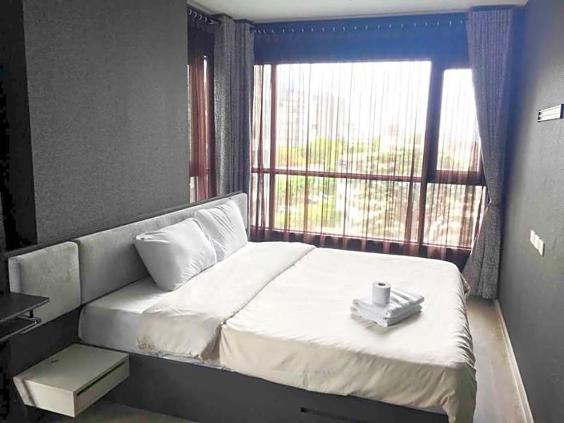 Pattaya Central Sea View Pool Suite image