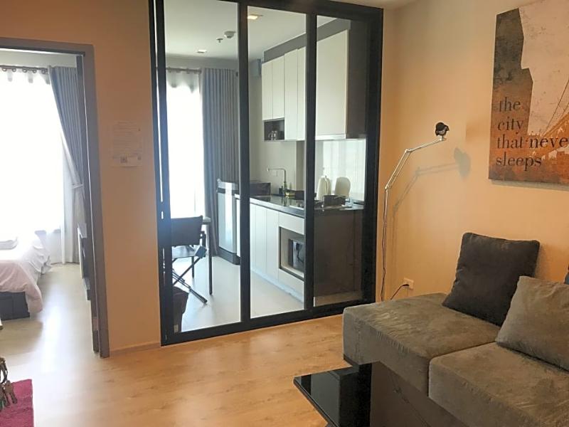 Pattaya Central Sea View Pool Suite image