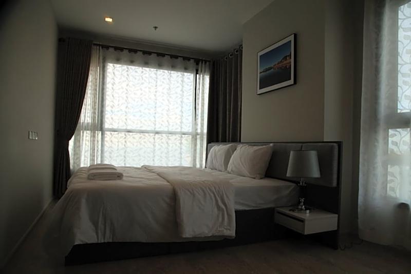 Pattaya Central Sea View Pool Suite image