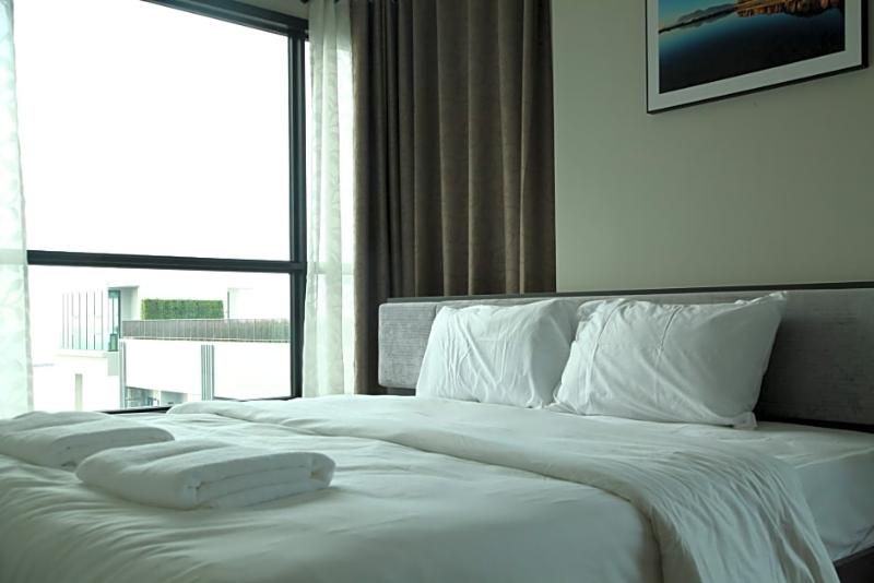 Pattaya Central Sea View Pool Suite image