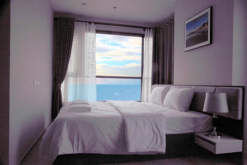 Pattaya Central Sea View Pool Suite image