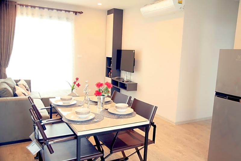 Pattaya Central Sea View Pool Suite image