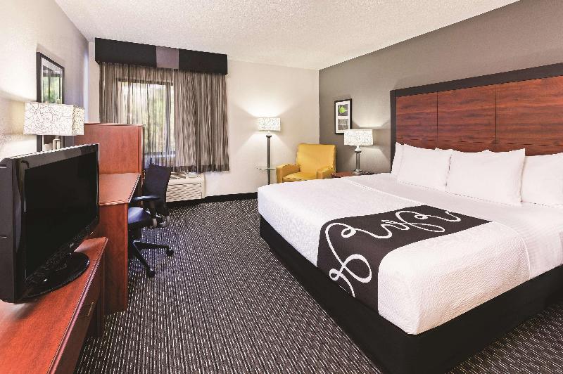 Hotel La Quinta Inn Suites By Wyndham N Little Rock Mcca