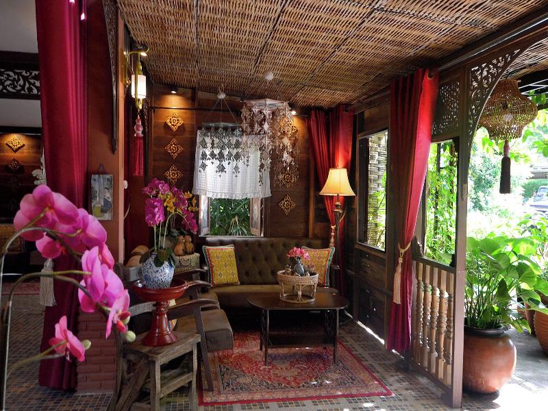 Thai Thai Sukhothai Guesthouse