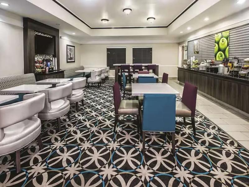 Quality Inn & Suites image