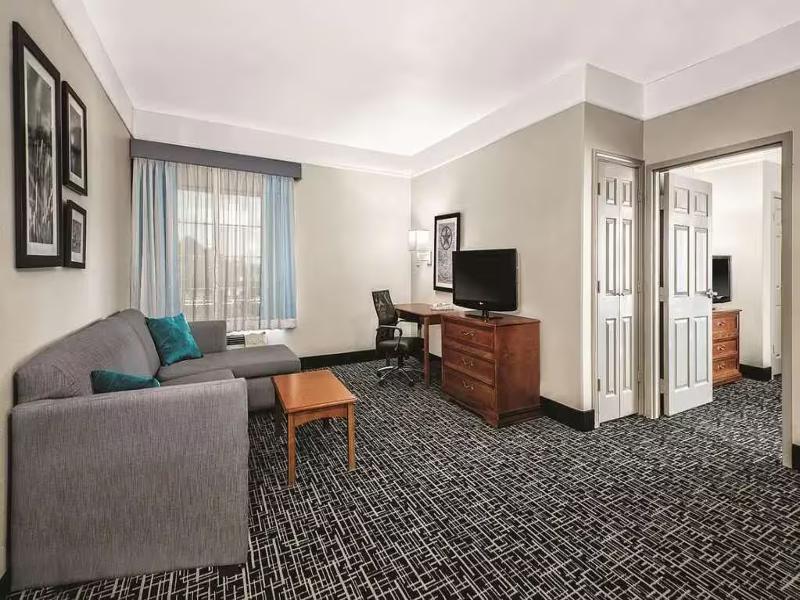 Quality Inn & Suites image