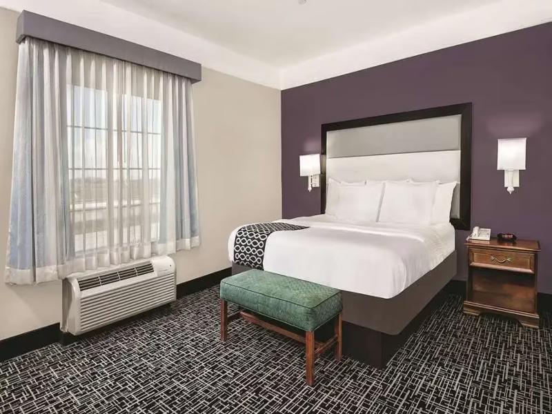 Quality Inn & Suites image