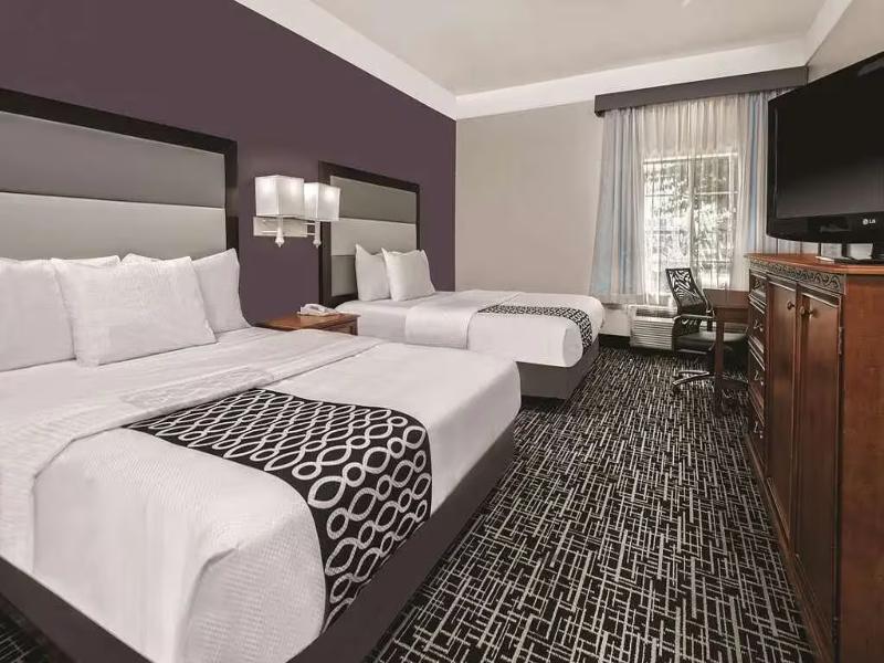 Quality Inn & Suites image