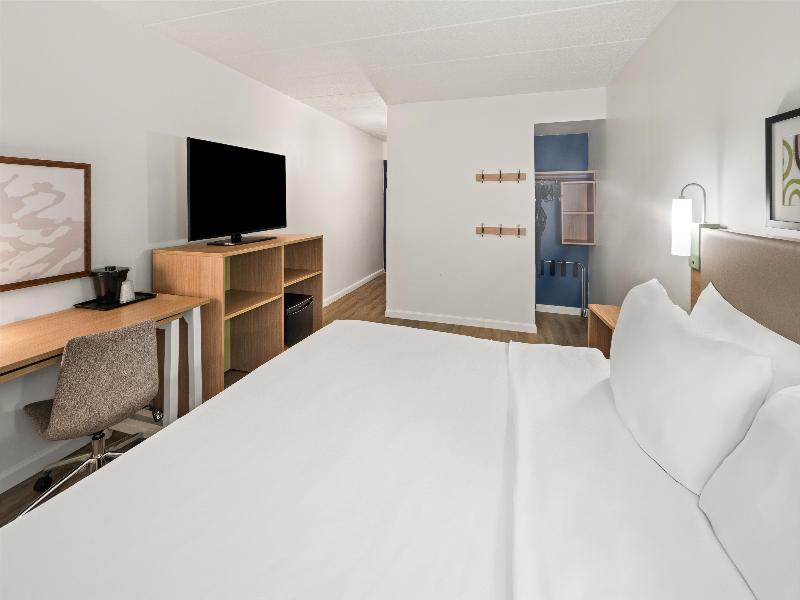 Spark by Hilton Waldorf image