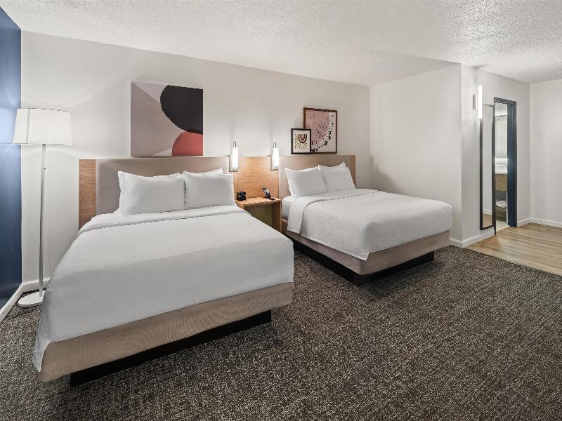 Spark by Hilton Waldorf image