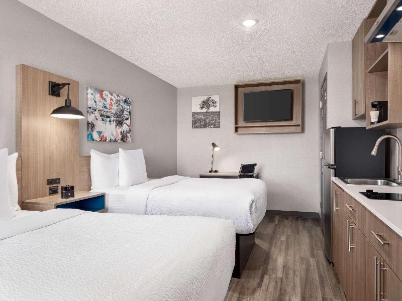 La Quinta Inn By Wyndham Temple image