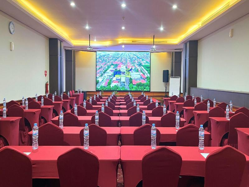 PrimeBiz Hotel Surabaya image