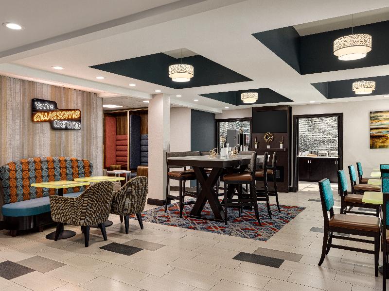 LaQuinta Inn & Suites  image