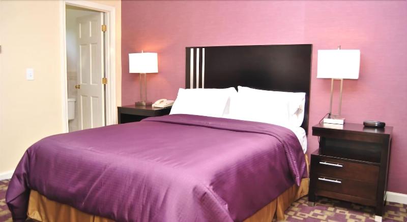 Americas Best Value Inn Providence North Scituate image