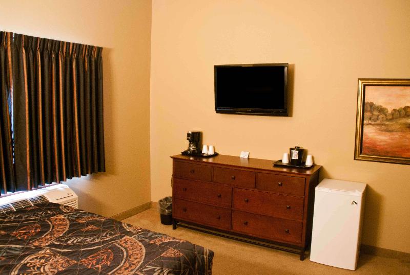 Americas Best Value Inn Big Lake photo 18
