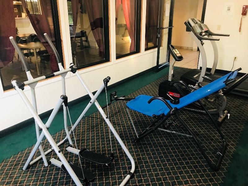 Americas Best Value Inn & Suites Pinckneyville image