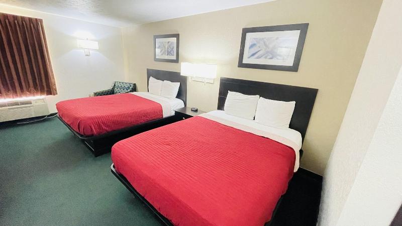 Americas Best Value Inn & Suites Pinckneyville image