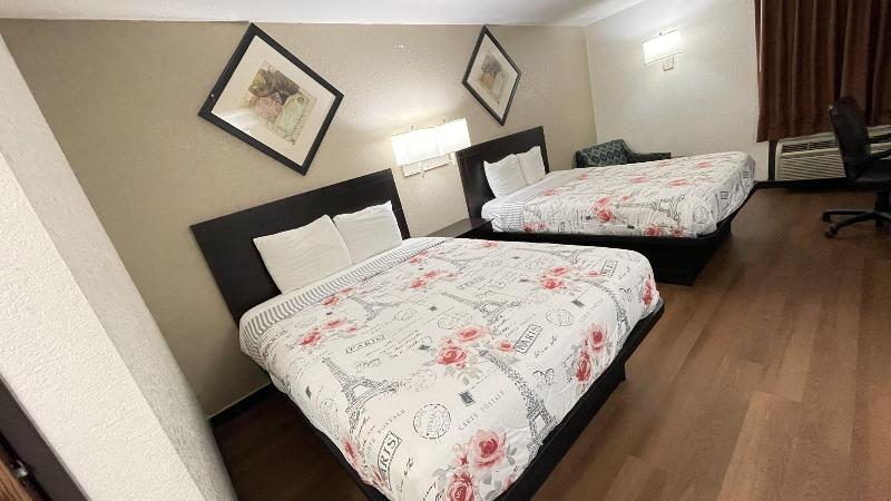 Americas Best Value Inn & Suites Pinckneyville image