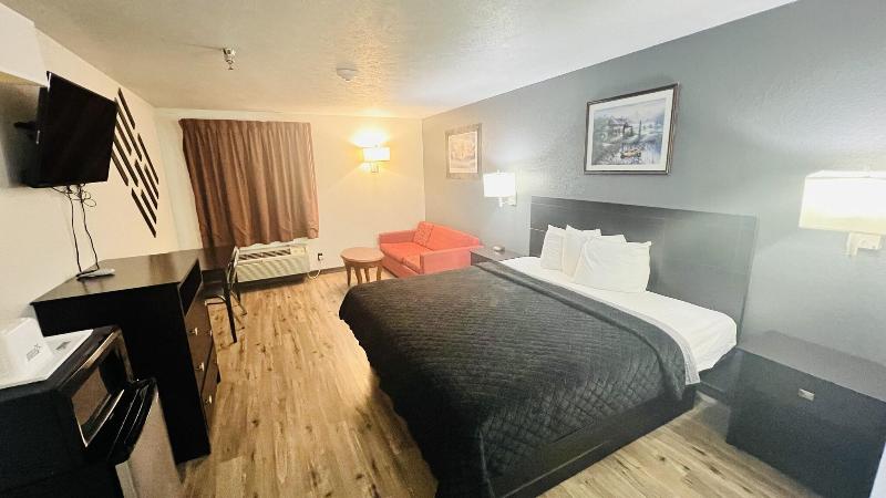 Americas Best Value Inn & Suites Pinckneyville image